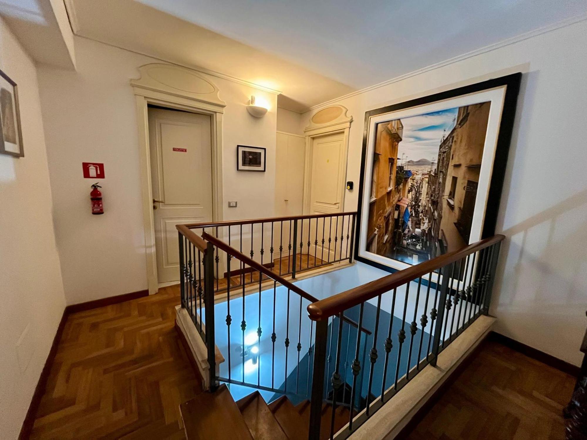 Palazzo Rota Guesthouse Napoli Ngoại thất bức ảnh